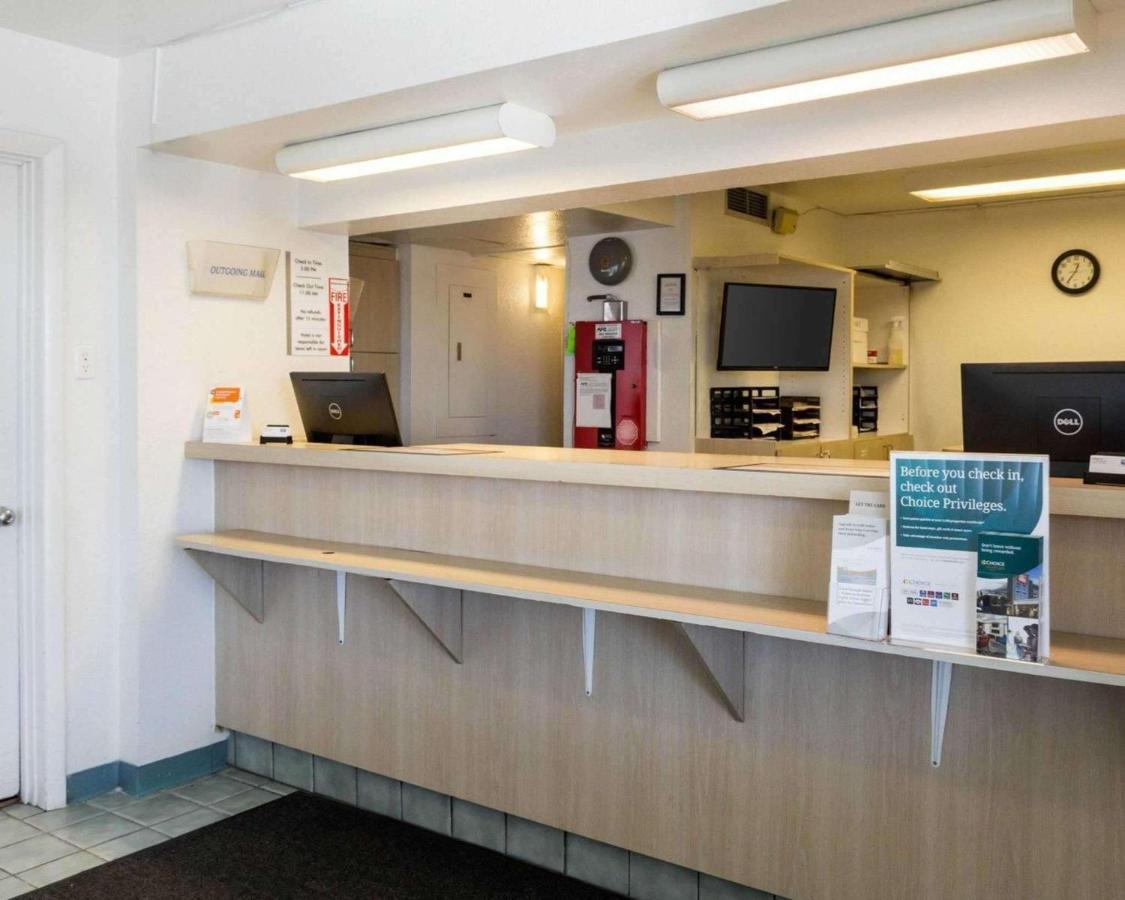 Rodeway Inn Columbus Ngoại thất bức ảnh
